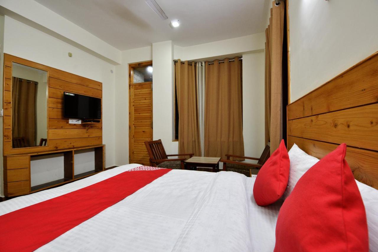 Oyo 13741 Rockwood Bnb Manāli Buitenkant foto