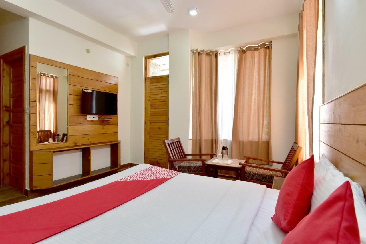 Oyo 13741 Rockwood Bnb Manāli Buitenkant foto