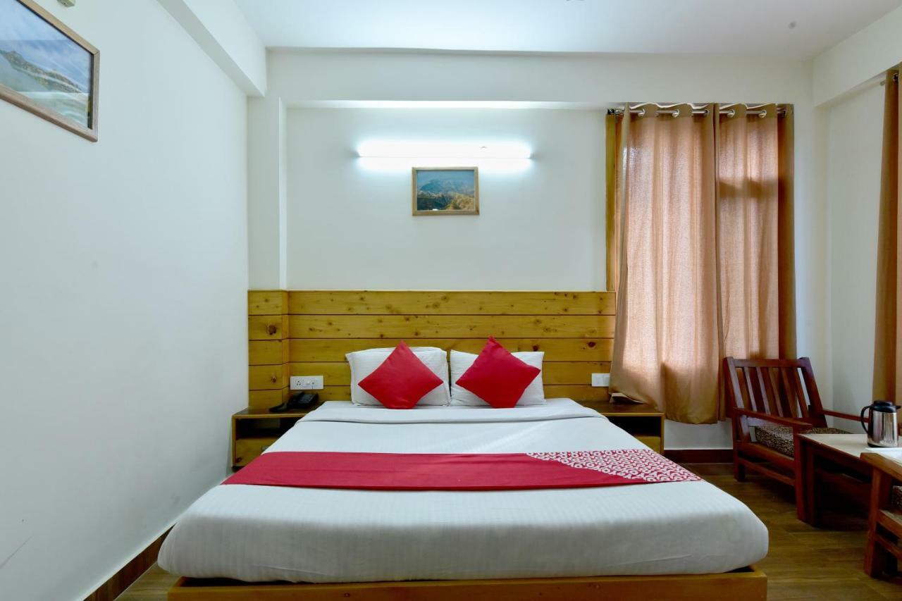 Oyo 13741 Rockwood Bnb Manāli Buitenkant foto