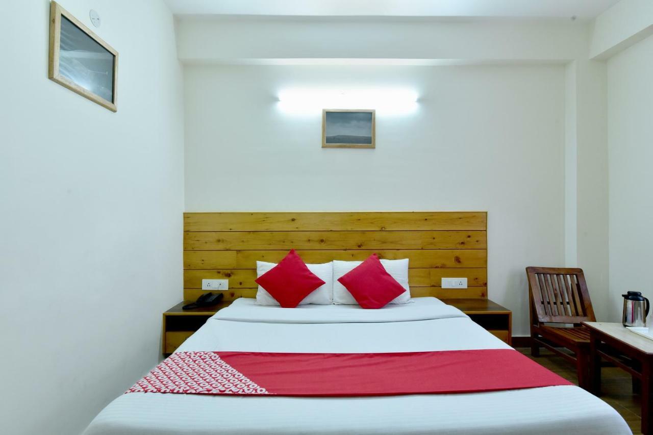 Oyo 13741 Rockwood Bnb Manāli Buitenkant foto